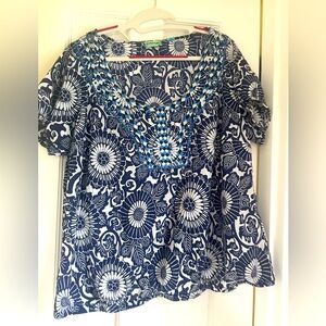 Avenue Top Embroidered Blue White Floral Top Blouse Blouson Smocked Waist Hem XL
